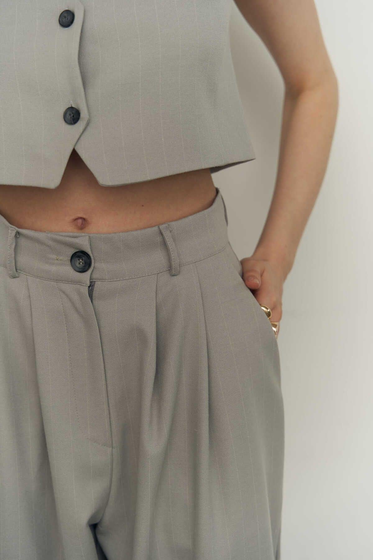 Full outfit set with  pants and cropped vest