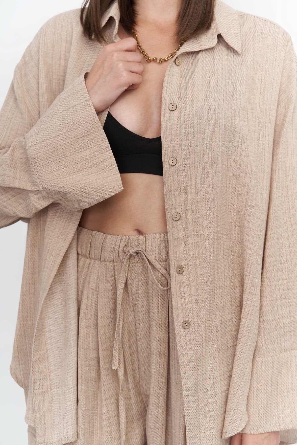 SHAÉN minimalist lounge set with relaxed silhouette
